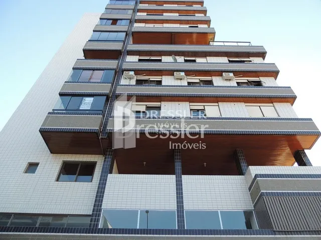 Fachada de um prédio residencial em Lajeado, Brasil.