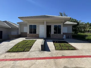 Casa geminada com 2 dormitórios, foto 1