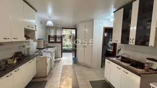 Casa com 6 dormitórios, foto 13