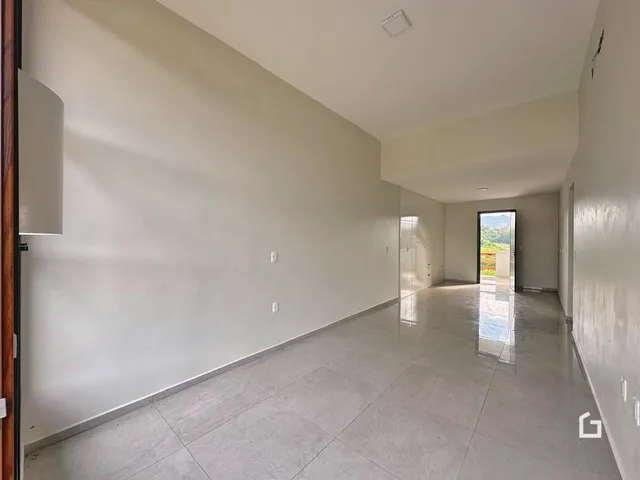 Casa geminada com 2 dormitórios, foto 2