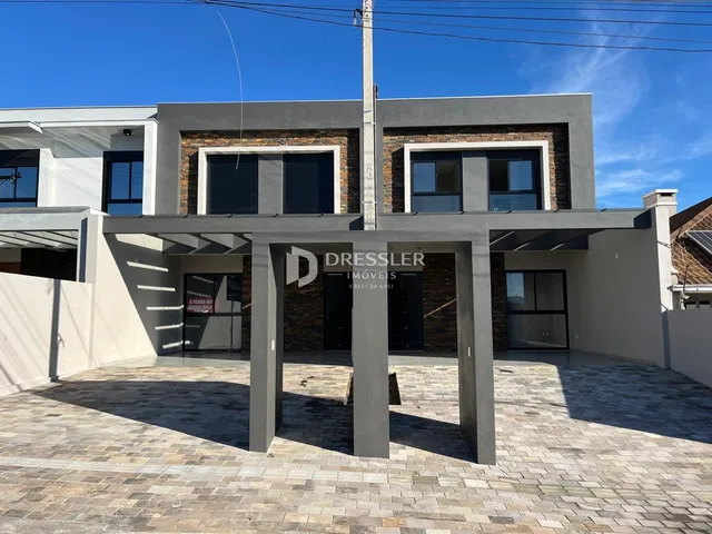 Sobrado com 3 dormitórios