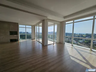 Apartamento com 3 dormitórios, foto 1