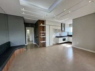 Apartamento com 2 dormitórios, foto 2