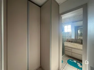 Casa com 4 dormitórios, foto 7