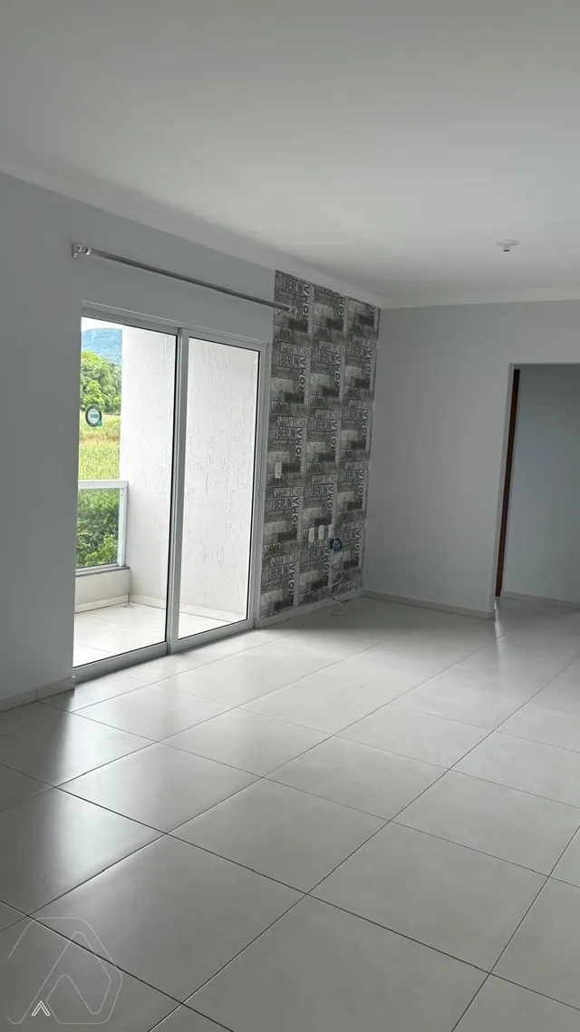Apartamento com 2 dormitórios, foto 2