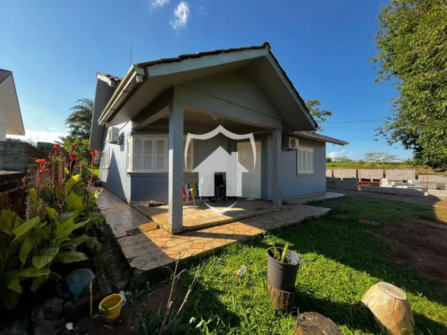 Casa com 2 dormitórios