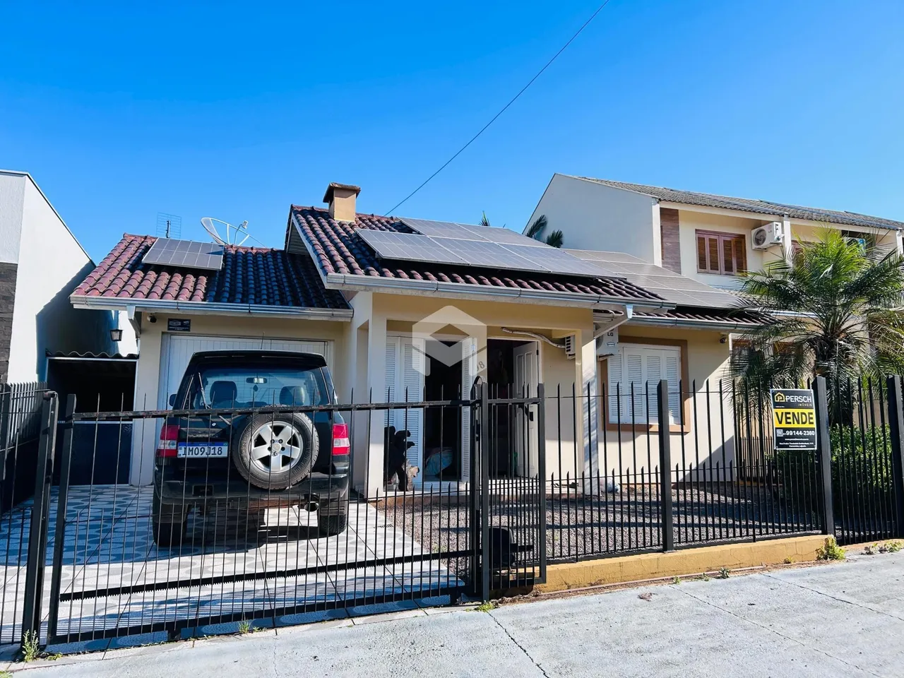 Casa com 2 dormitórios, foto 1