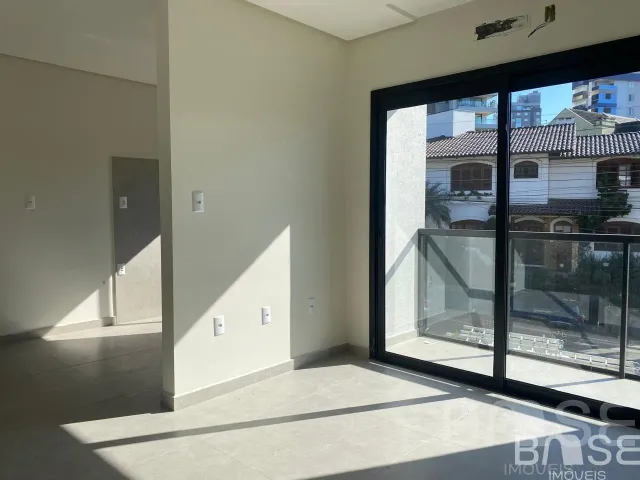 Apartamento com 3 dormitórios, foto 3