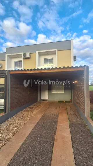 Vista da fachada de uma residência em Lajeado, Brasil.