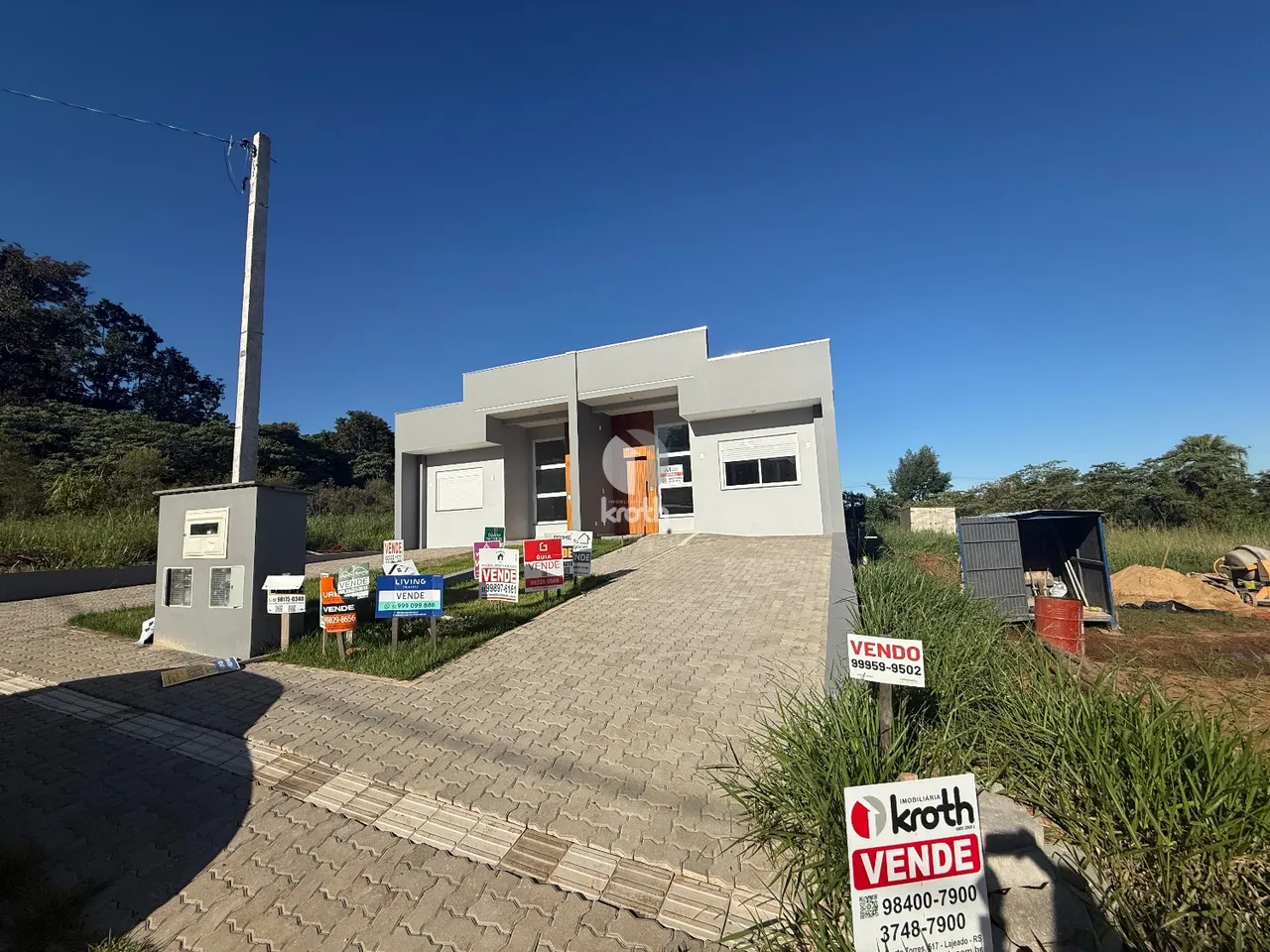 Casa geminada com 2 dormitórios, foto 1
