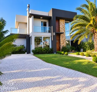 Casa com 5 dormitórios, foto 1