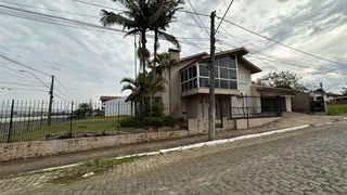 Casa com 3 dormitórios, foto 1