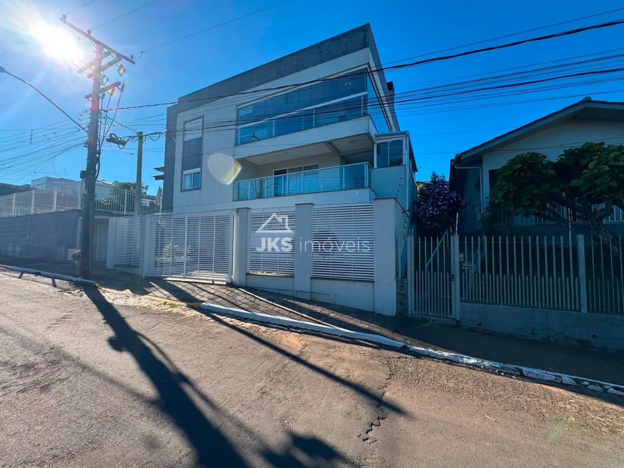 Apartamento com 2 dormitórios, foto 1