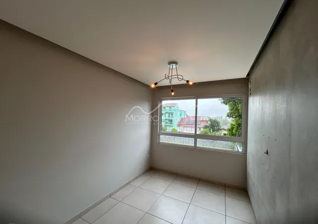 Apartamento com 2 dormitórios, foto 2