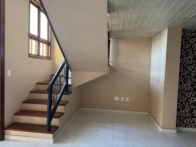 Sobrado com 3 dormitórios