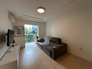 Apartamento com 2 dormitórios, foto 2