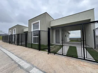 Casa geminada com 2 dormitórios, foto 1