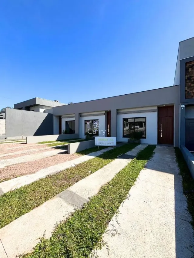 Casa geminada com 2 dormitórios