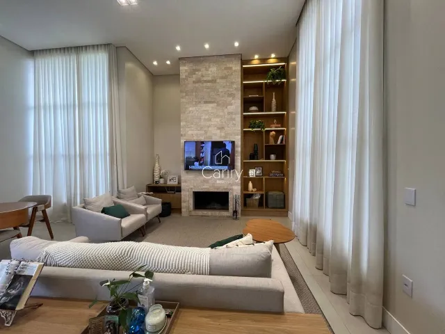 Casa com 3 dormitórios