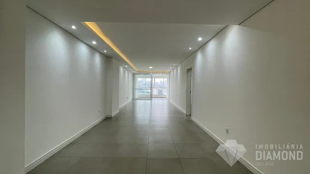 Apartamento com 3 dormitórios, foto 2