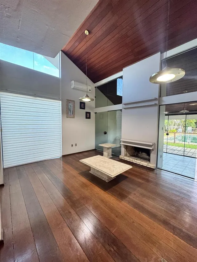 Casa com 4 dormitórios, foto 4
