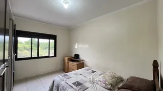 Apartamento com 2 dormitórios, foto 6