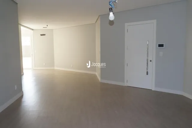 Apartamento com 3 dormitórios, foto 4