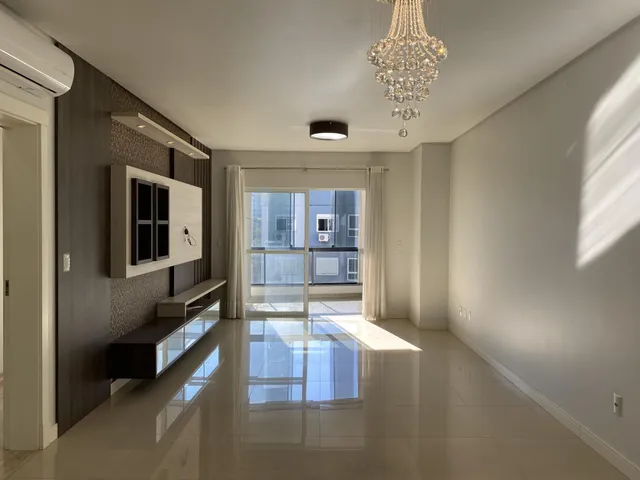 Apartamento com 3 dormitórios