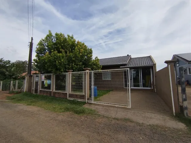 Casa com 3 dormitórios