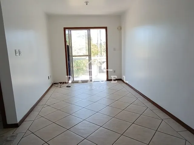 Apartamento com 3 dormitórios, foto 2