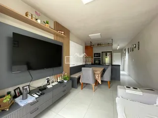 Casa geminada com 2 dormitórios, foto 2