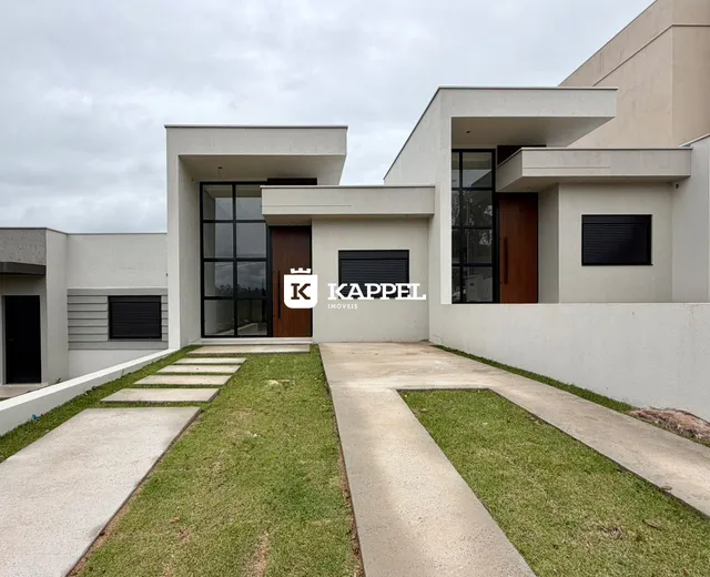 Casa geminada com 2 dormitórios