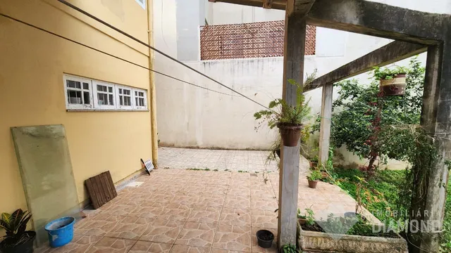 Casa com 4 dormitórios, foto 3