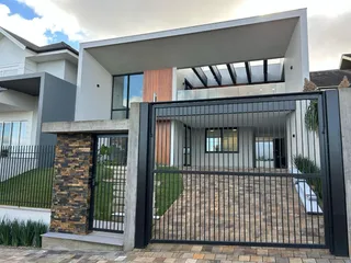 Casa com 3 dormitórios, foto 2