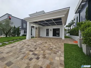 Casa com 4 dormitórios, foto 2