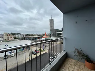 Vista da fachada de um imóvel em Lajeado, Brasil, com vista para a cidade.