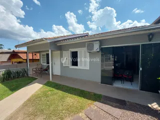 Casa com 3 dormitórios, foto 1