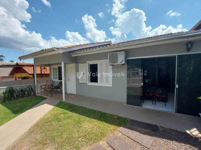 Casa com 3 dormitórios