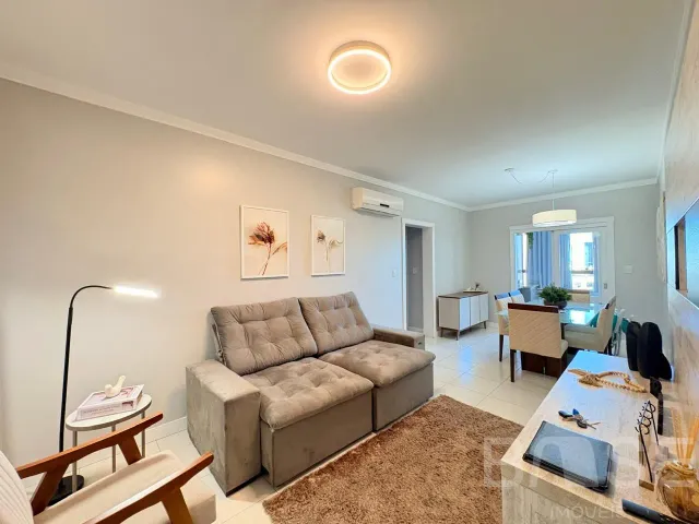 Apartamento com 3 dormitórios