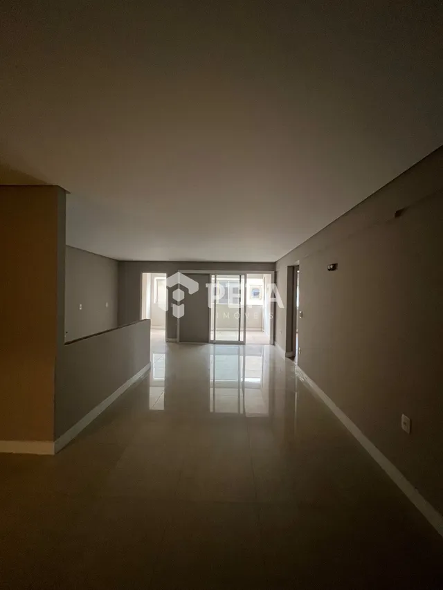 Apartamento com 3 dormitórios, foto 2