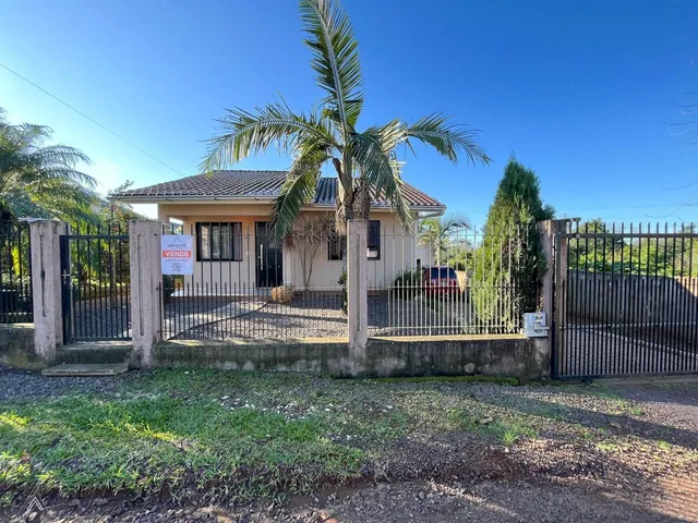 Casa com 3 dormitórios
