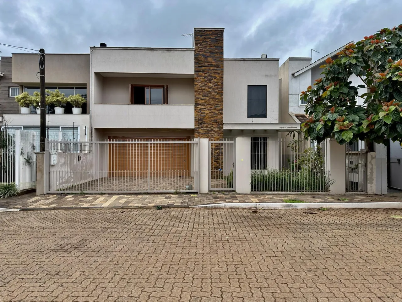 Casa com 3 dormitórios, foto 1