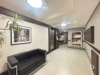 Apartamento com 3 dormitórios, foto 2