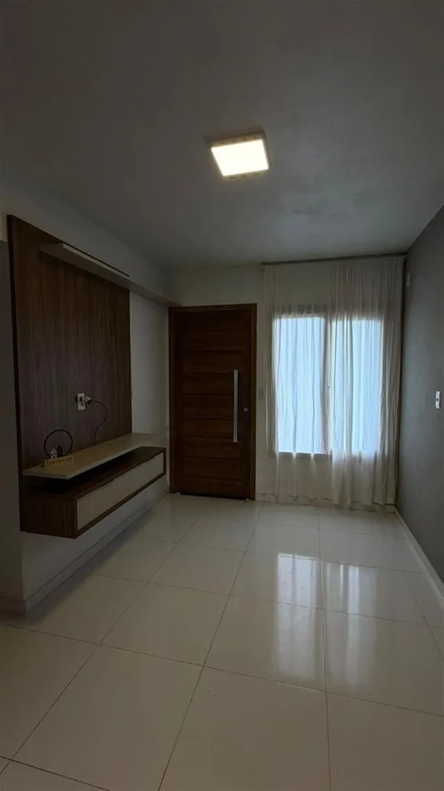 Casa com 2 dormitórios, foto 2
