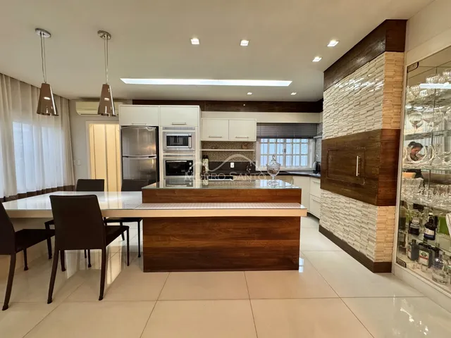 Casa com 4 dormitórios, foto 5