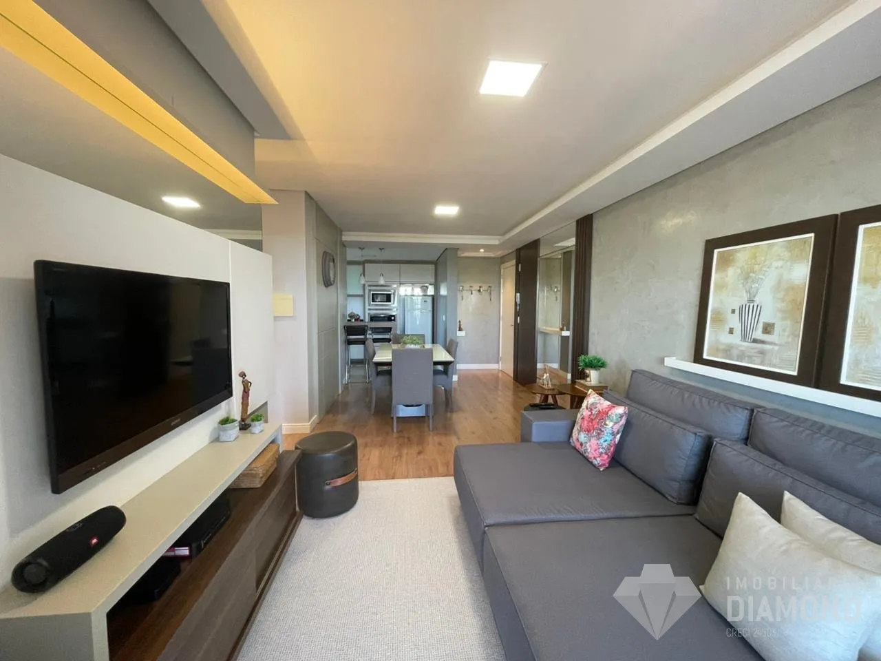 Apartamento com 2 dormitórios, foto 1