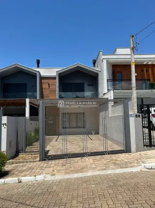 Sobrado com 3 dormitórios