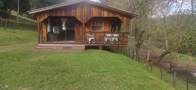 Área rural com 2 dormitórios