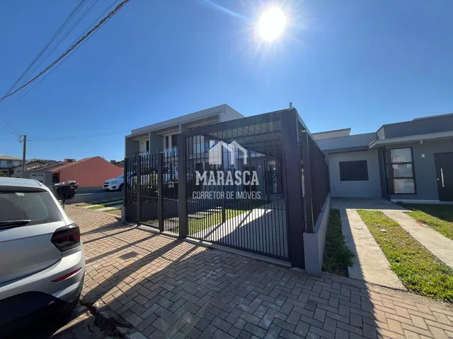 Casa geminada com 2 dormitórios
