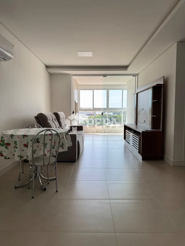Apartamento com 2 dormitórios, foto 3